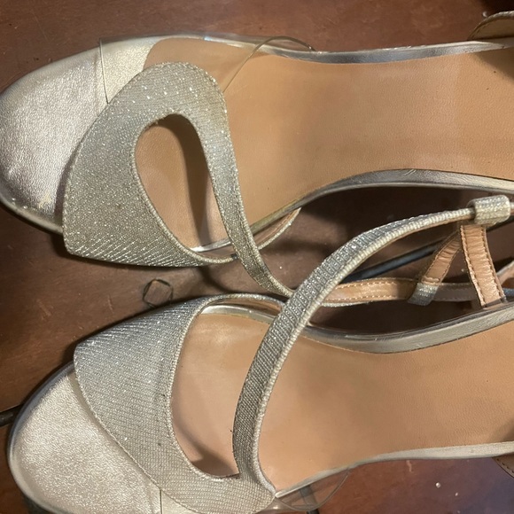 Two pairs of heels Sold Together - Picture 3 of 6